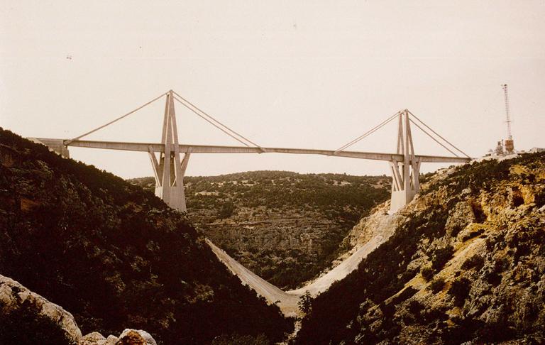 Ponte Wadi Kuf