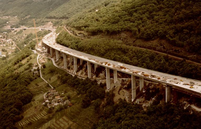 Strada nazionale N2 Viadotto dei Ronchi (Monte Ceneri)